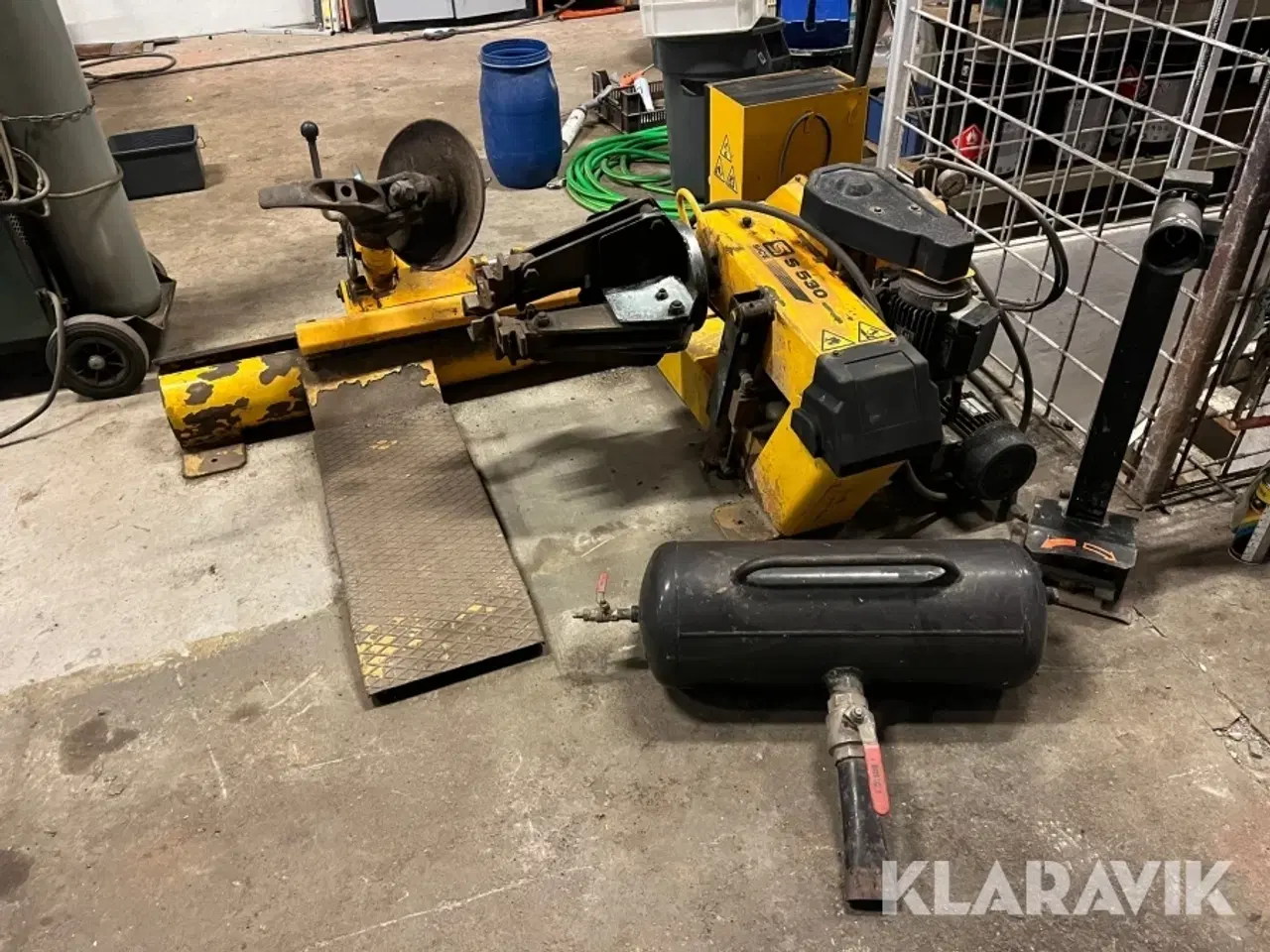 Billede 1 - Dækapparat lastbil Sice S530