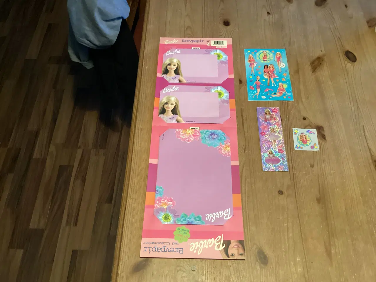 Billede 12 - Barbie Bøger, Brevpapir, DVD