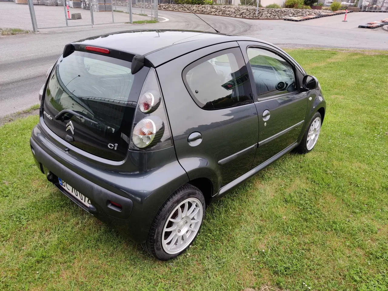Billede 1 - Citroen C1 - Byd