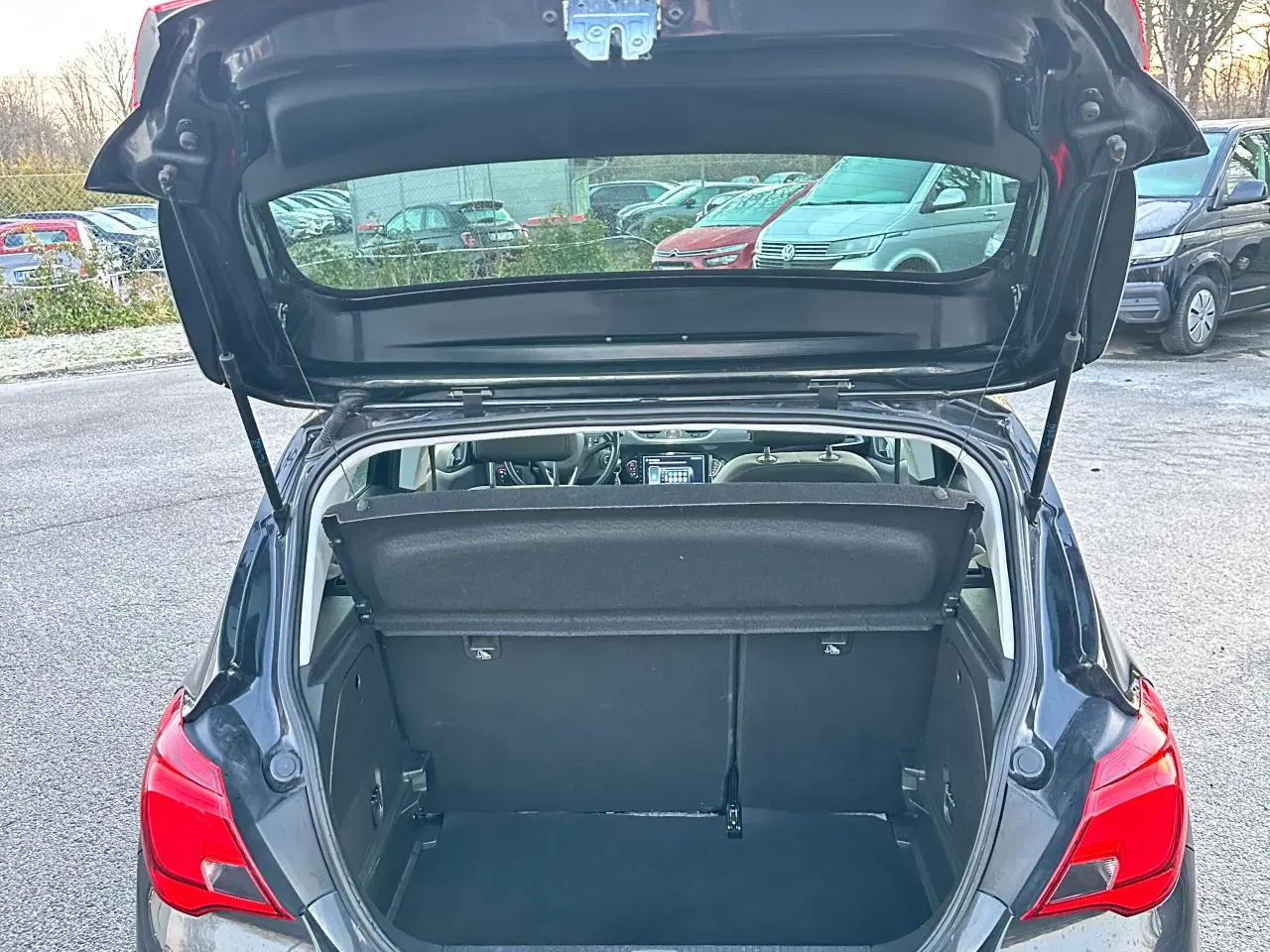 Billede 10 - Speciel Opel Corsa E CarPlay, bakkamera, nyservice