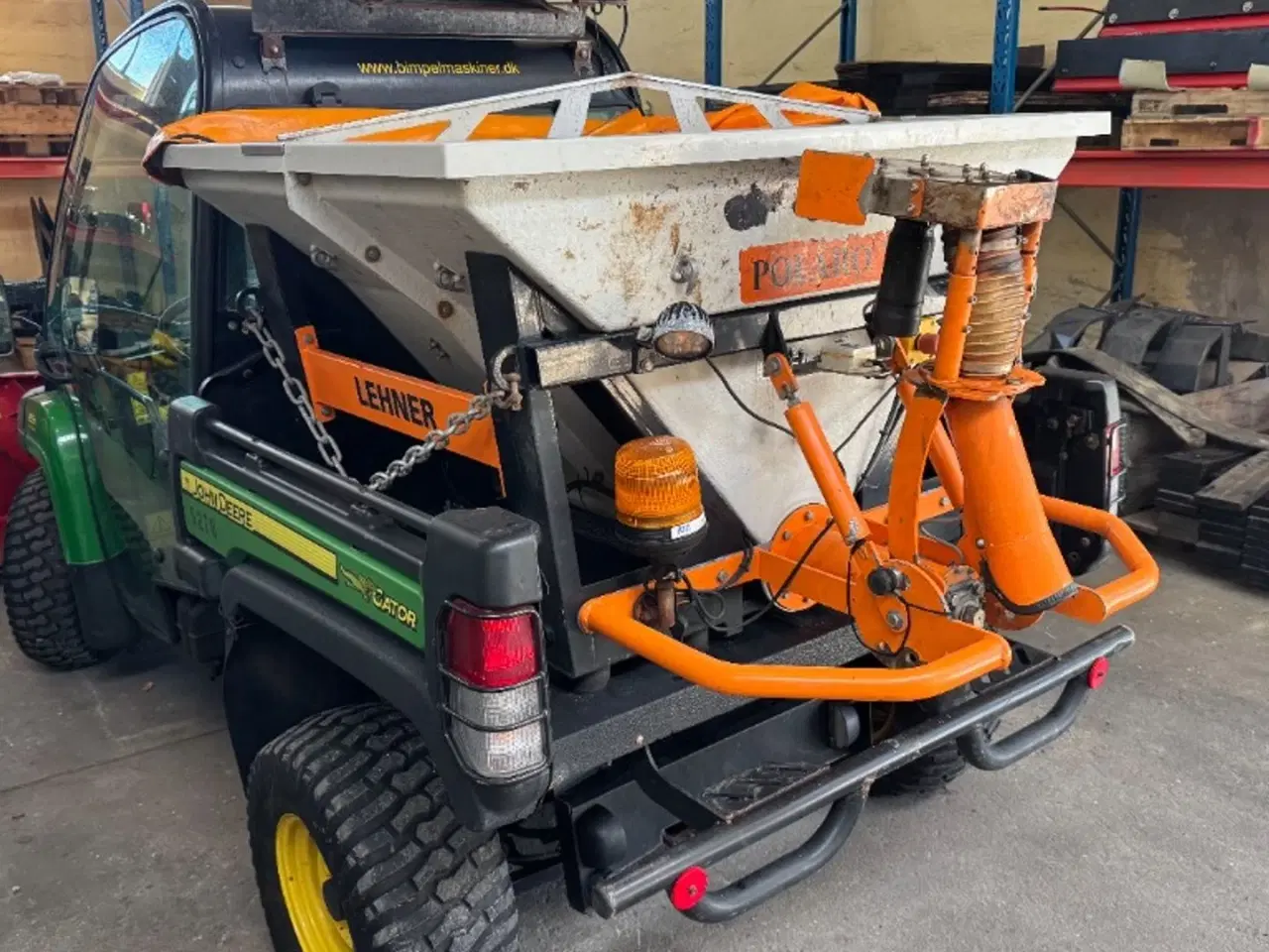 Billede 5 - John Deere 855E DSL XUV Gator  med Polar L saltspreder og sneplov