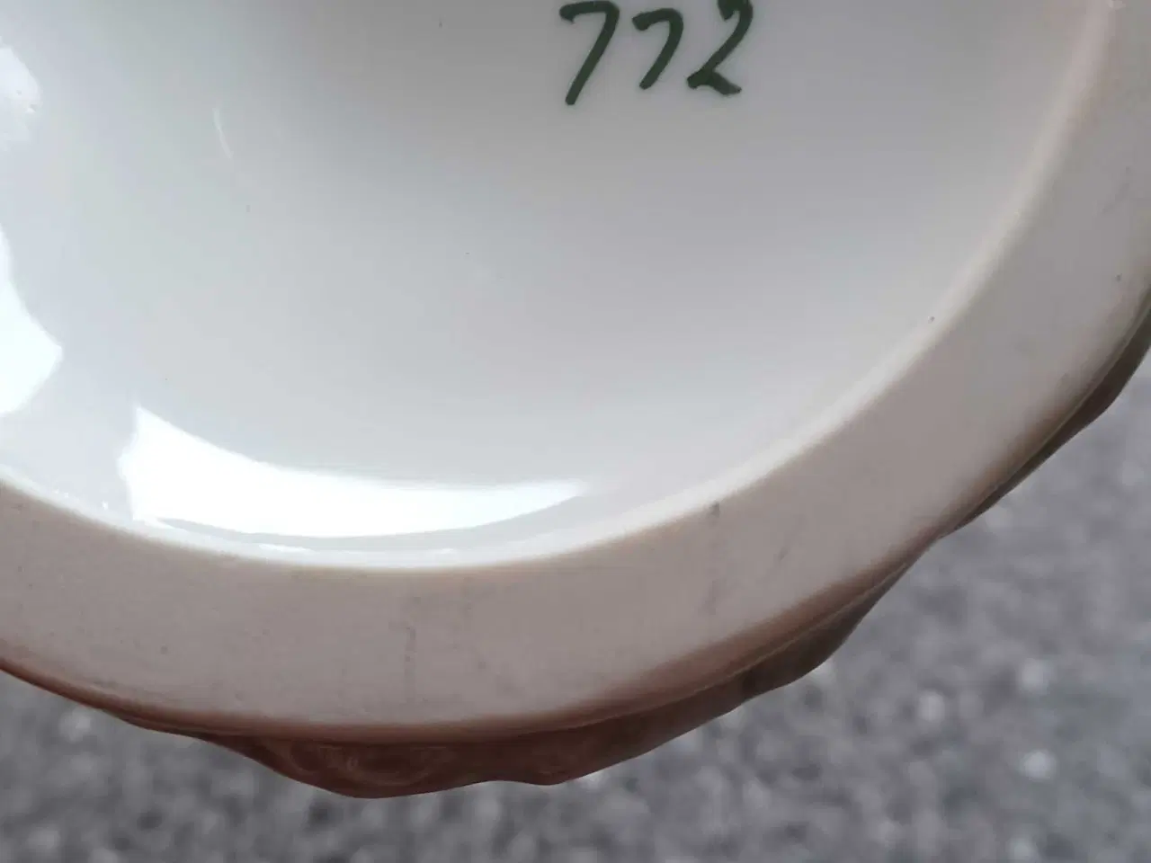 Billede 4 - ROYAL COPENHAGEN. Dreng med kalv.