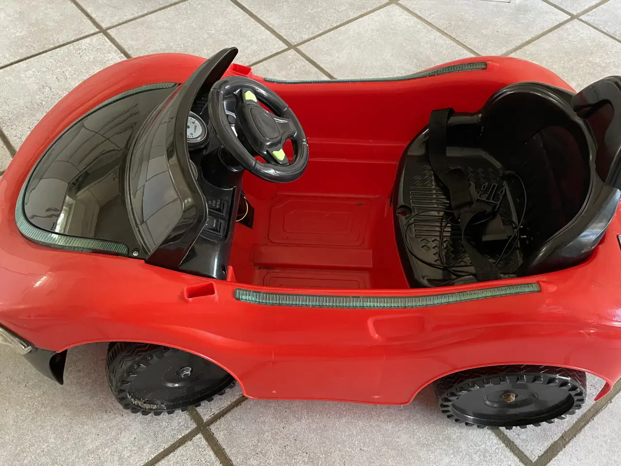 Billede 2 - Elbil til børn