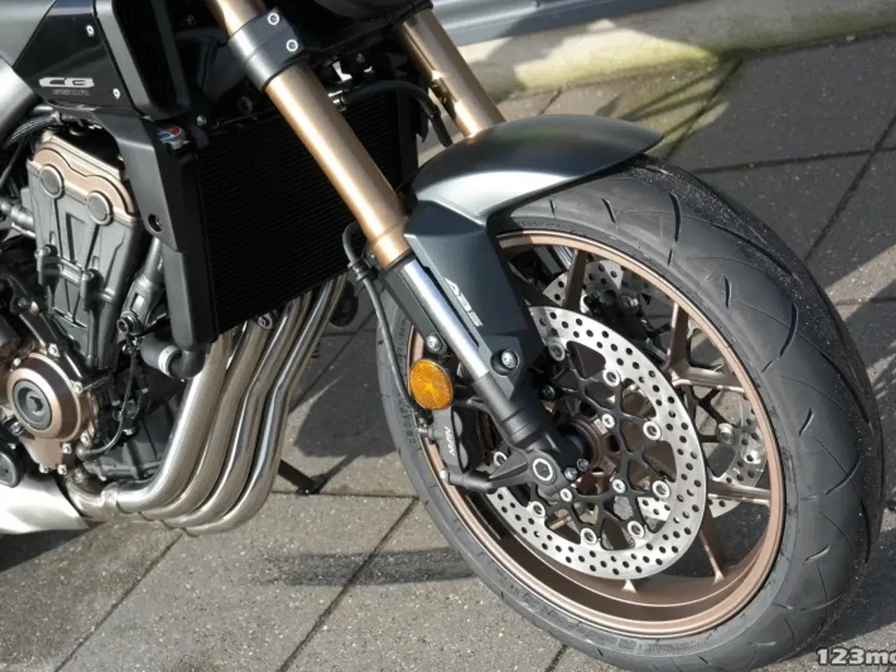 Billede 13 - Honda CB 650 R E-Clutch MC-SYD BYTTER GERNE