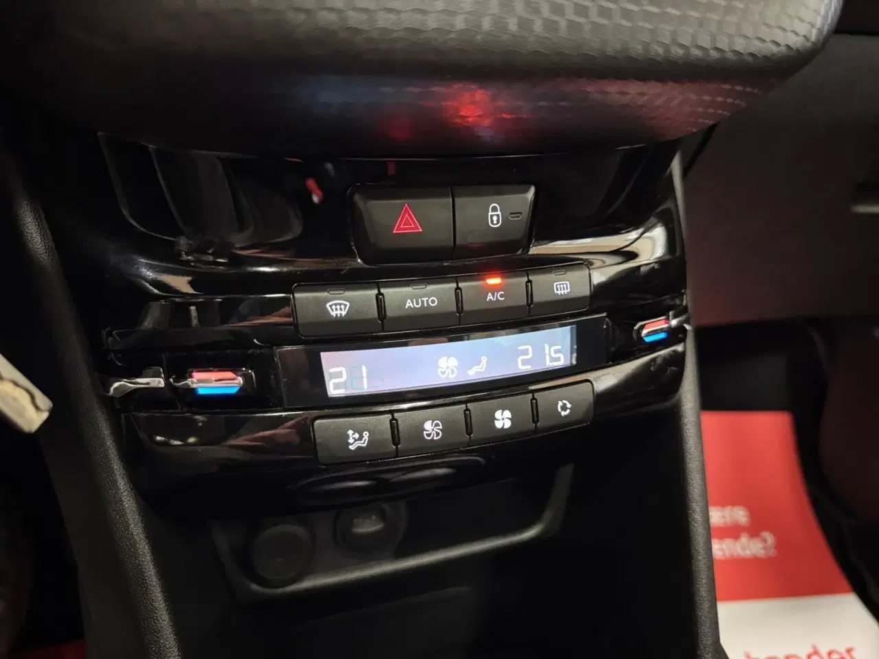 Billede 12 - Peugeot 208 1,5 BlueHDi 100 Allure Sky