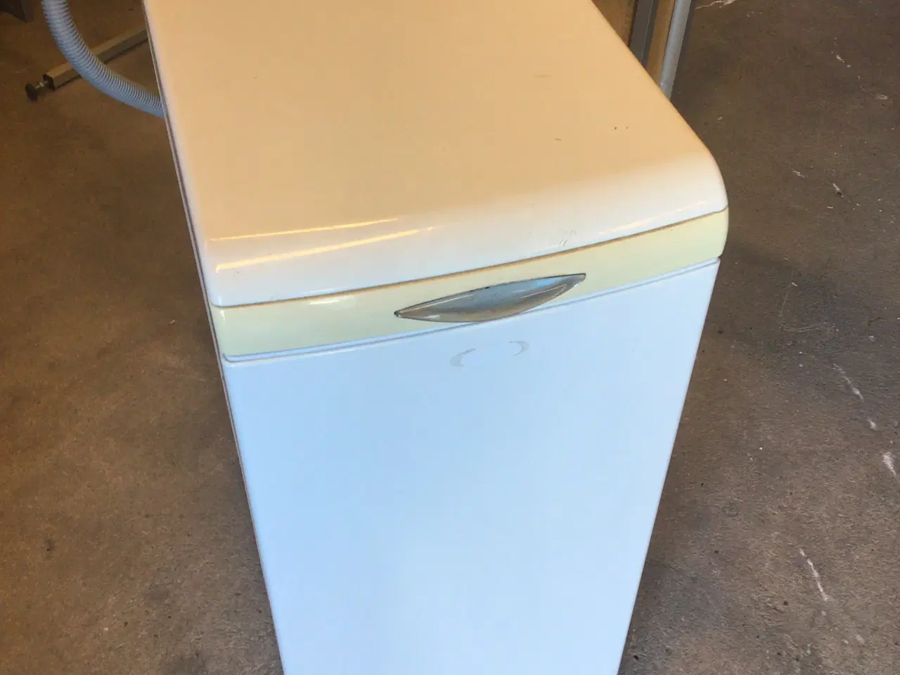 Billede 1 - Vaskemaskine Whirlpool smal model