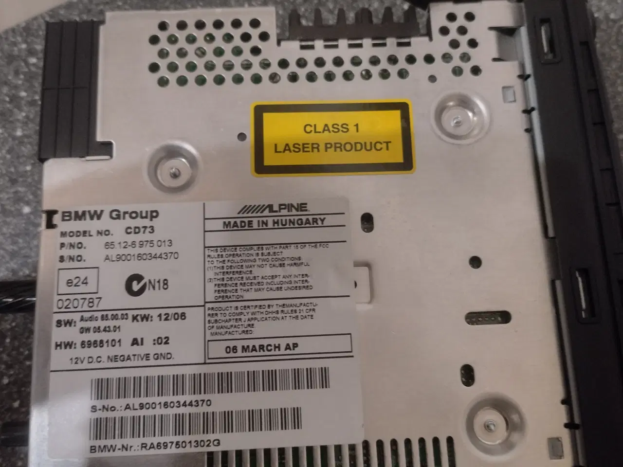 Billede 2 - Radio orginal til en BMW E90 318 I årgang 2006