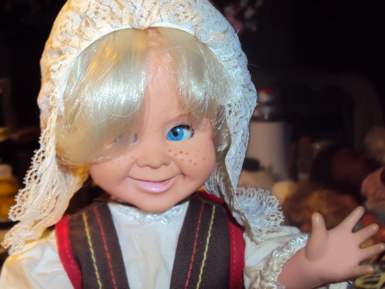 Billede 2 - tjorven dukke 