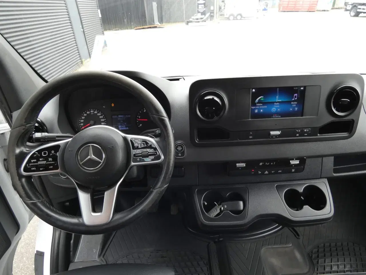 Billede 11 - Mercedes-Benz Sprinter 319 3,0 CDI A2 H2 RWD 7G-Tronic 190HK Van 7g Aut.