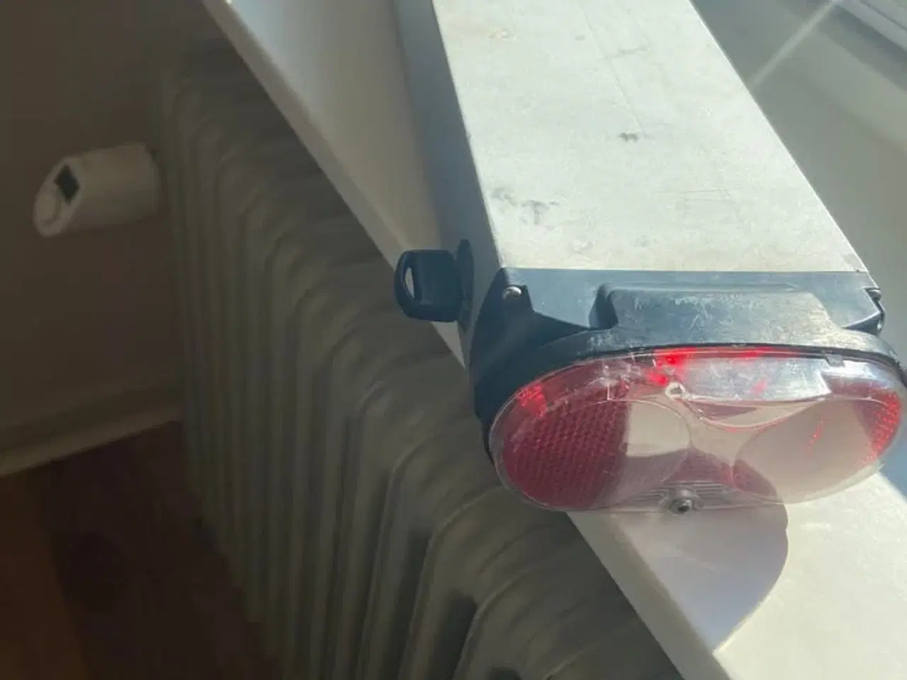 Billede 4 - defekt batteri, prisen er pr. Stk.