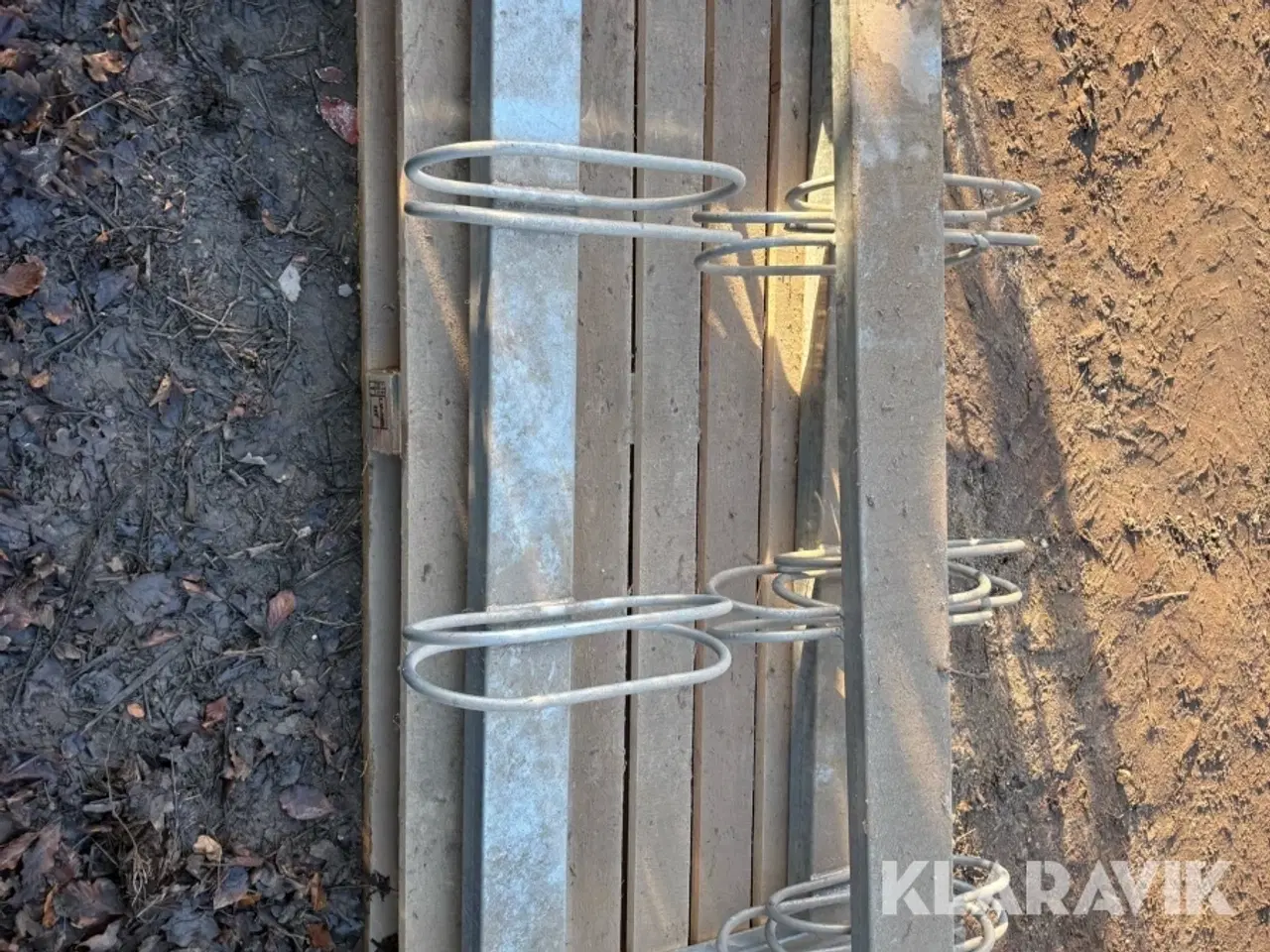 Billede 6 - Galvaniserede cykelstativer til nedstøbning 3 Styk