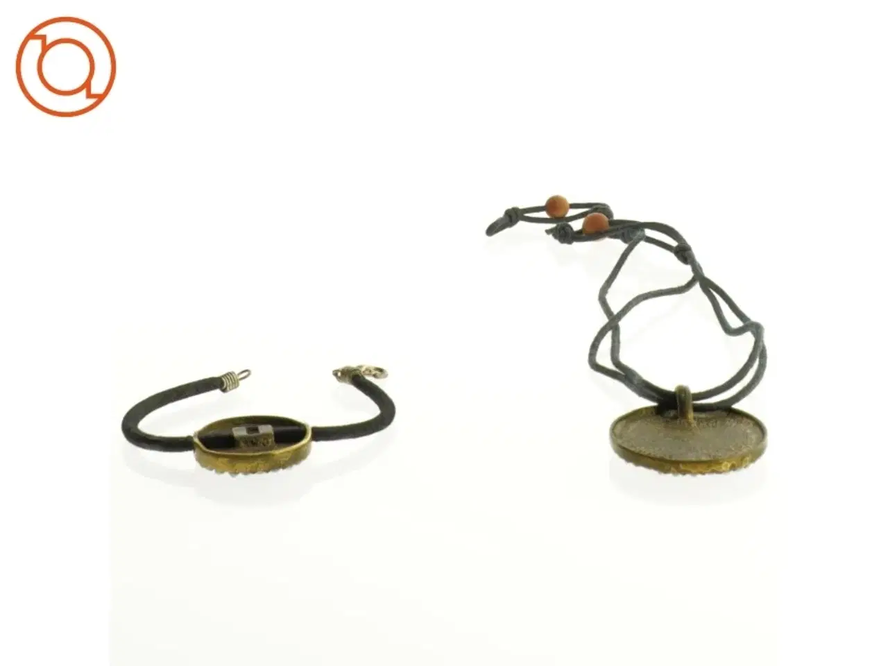 Billede 4 - Smykkesæt med guldsmede (armbånd og halskæde)