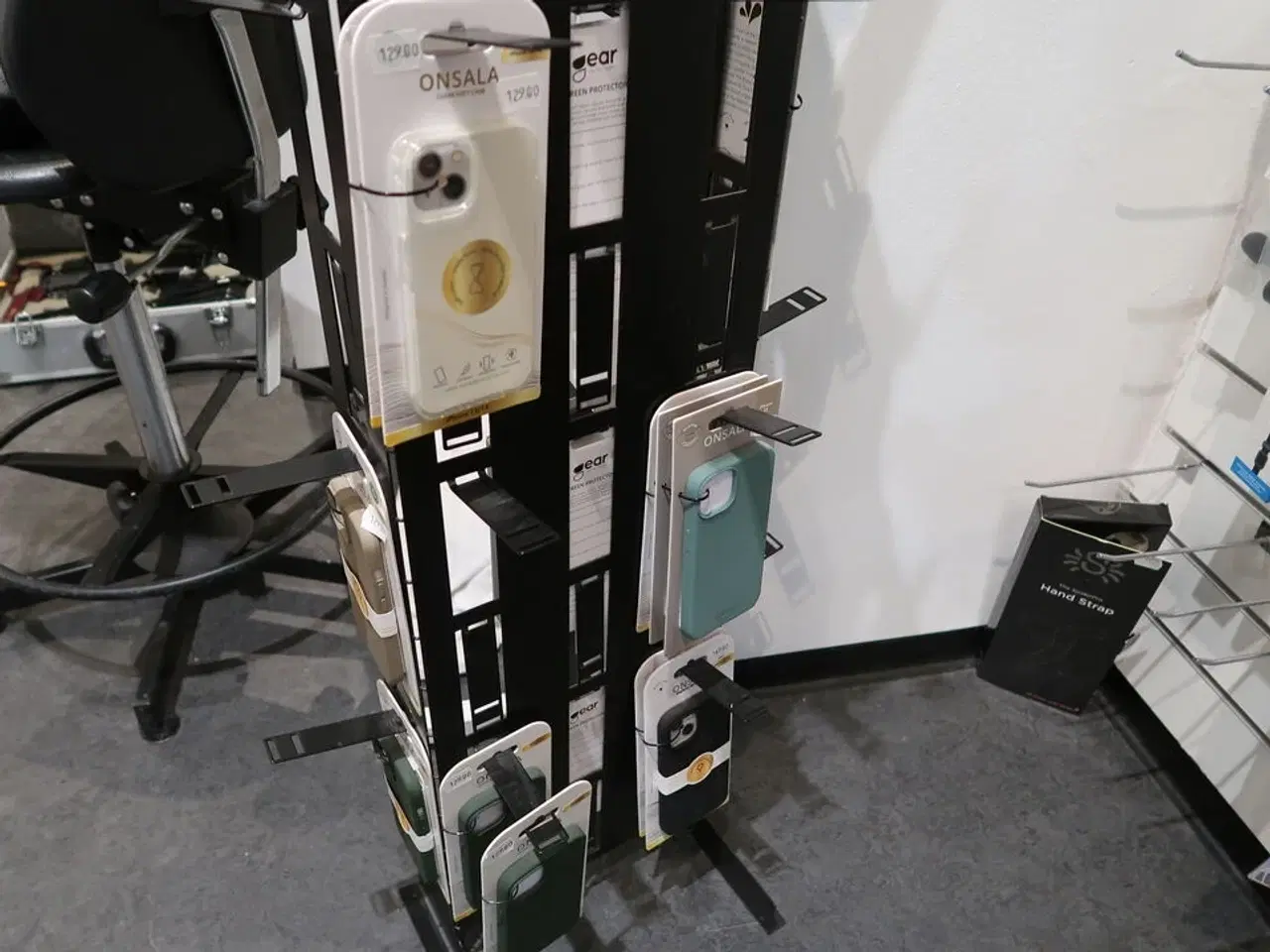 Billede 10 - Stativ med mobilcovers ONSALA, samt skærmbeskyttelse