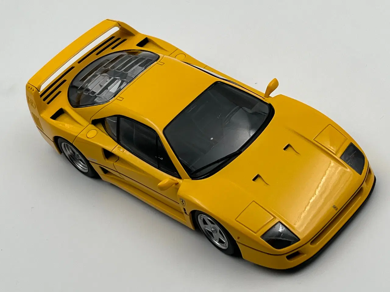 Billede 8 - 1987 Ferrari F40 - 1:18