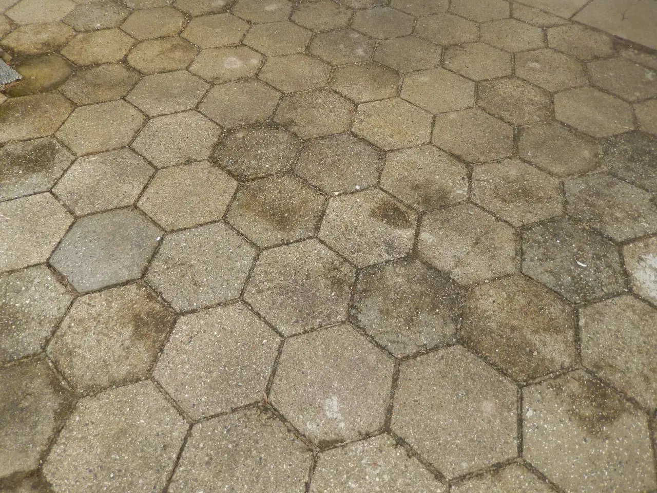 Billede 2 - 6 kantet beton flise