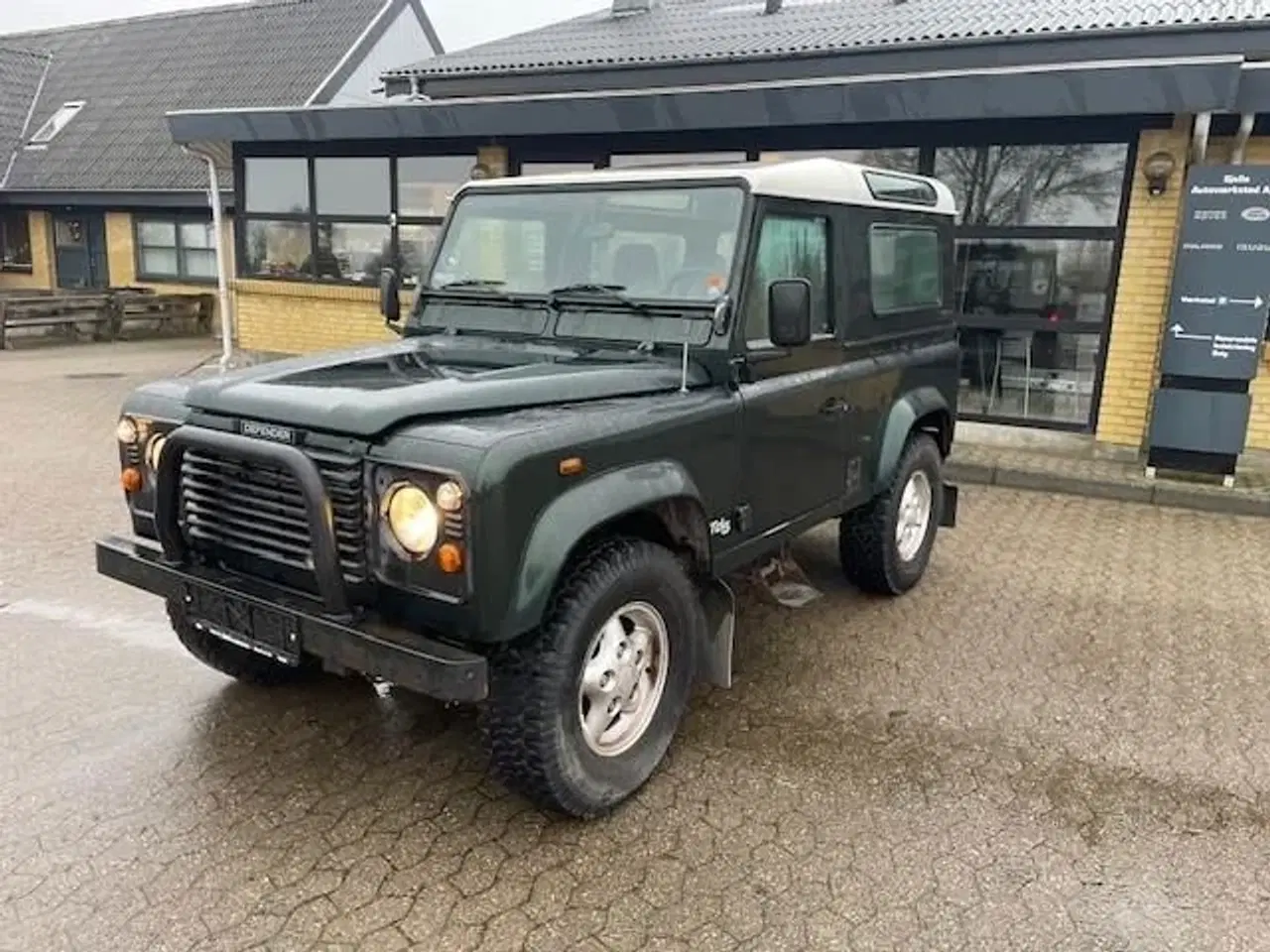 Billede 1 - Land Rover Defender 90" Hard Top 2,5 TD5 4x4 122HK Van