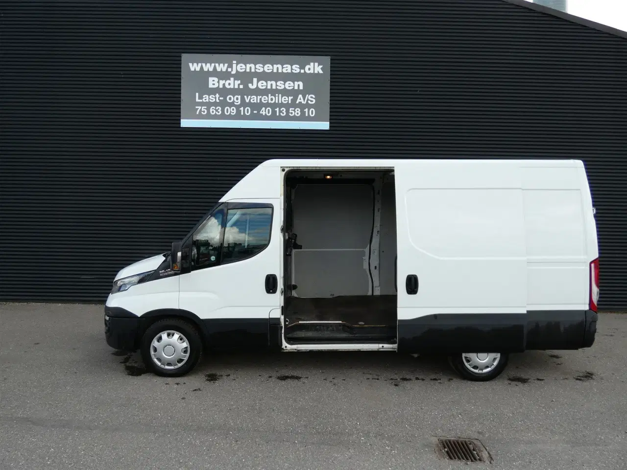 Billede 1 - Iveco Daily 35S16 12m3 2,3 D 156HK Van 8g Aut.