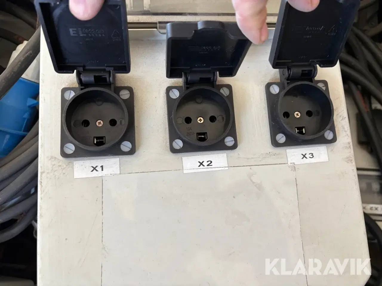 Billede 8 - Standtavle CEE16-1P-13A 5styk 1P luset til 3 udtag