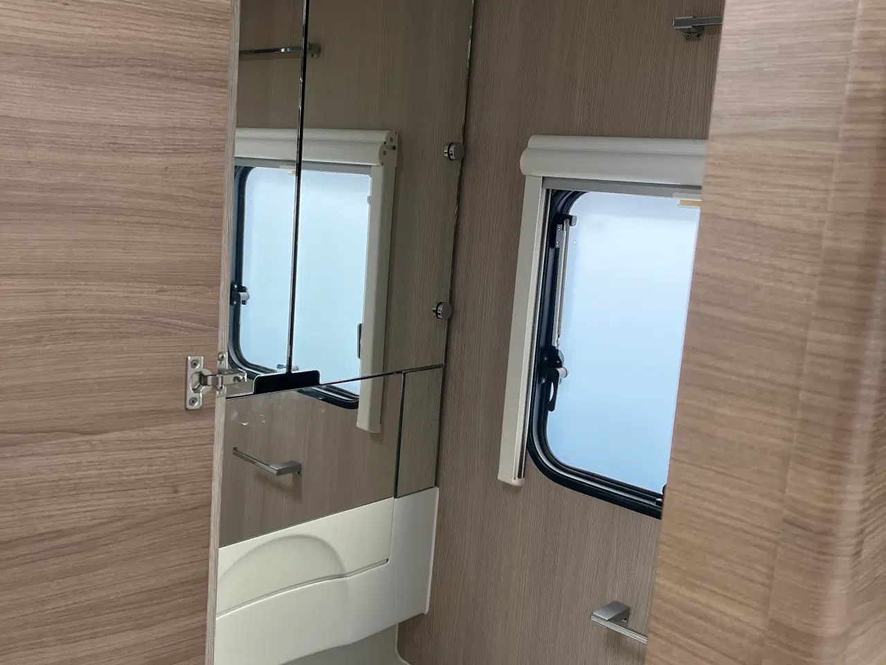 Billede 7 - Campingvogn Adria Adora 482 LU