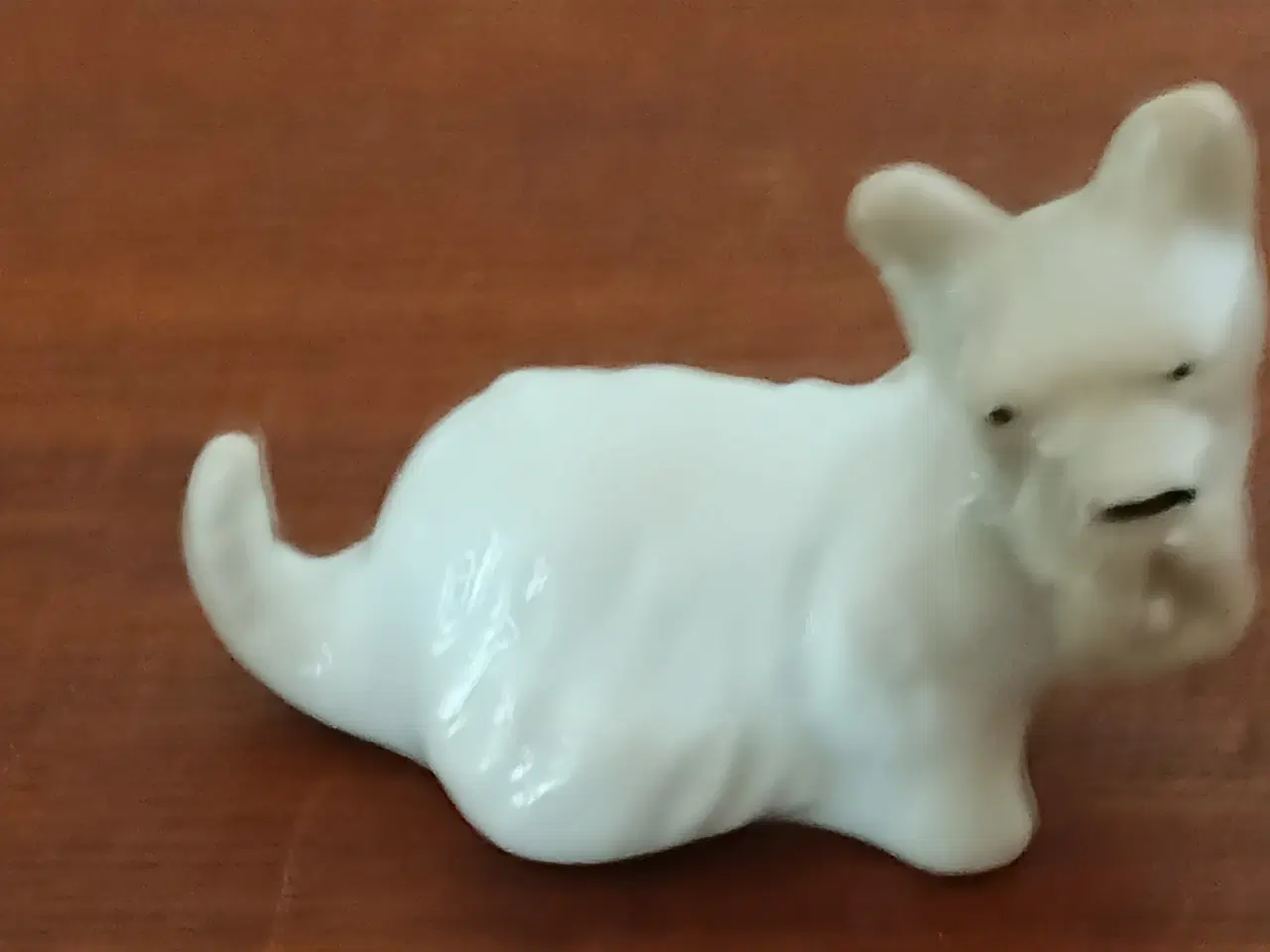Billede 5 - Lille porcelæns hund