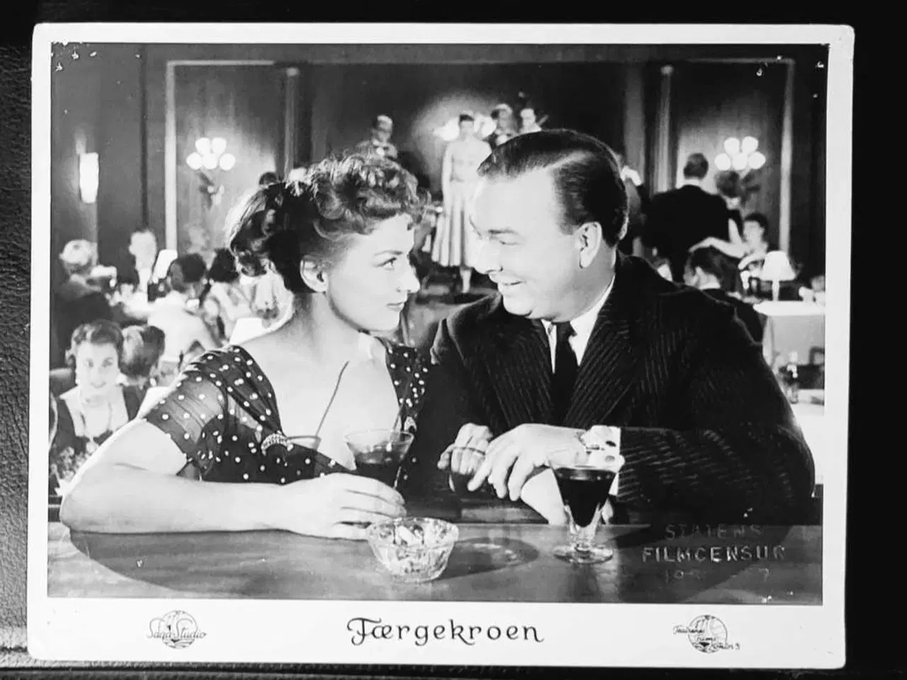 Billede 1 - Udhængsfotos, Færgekroen 