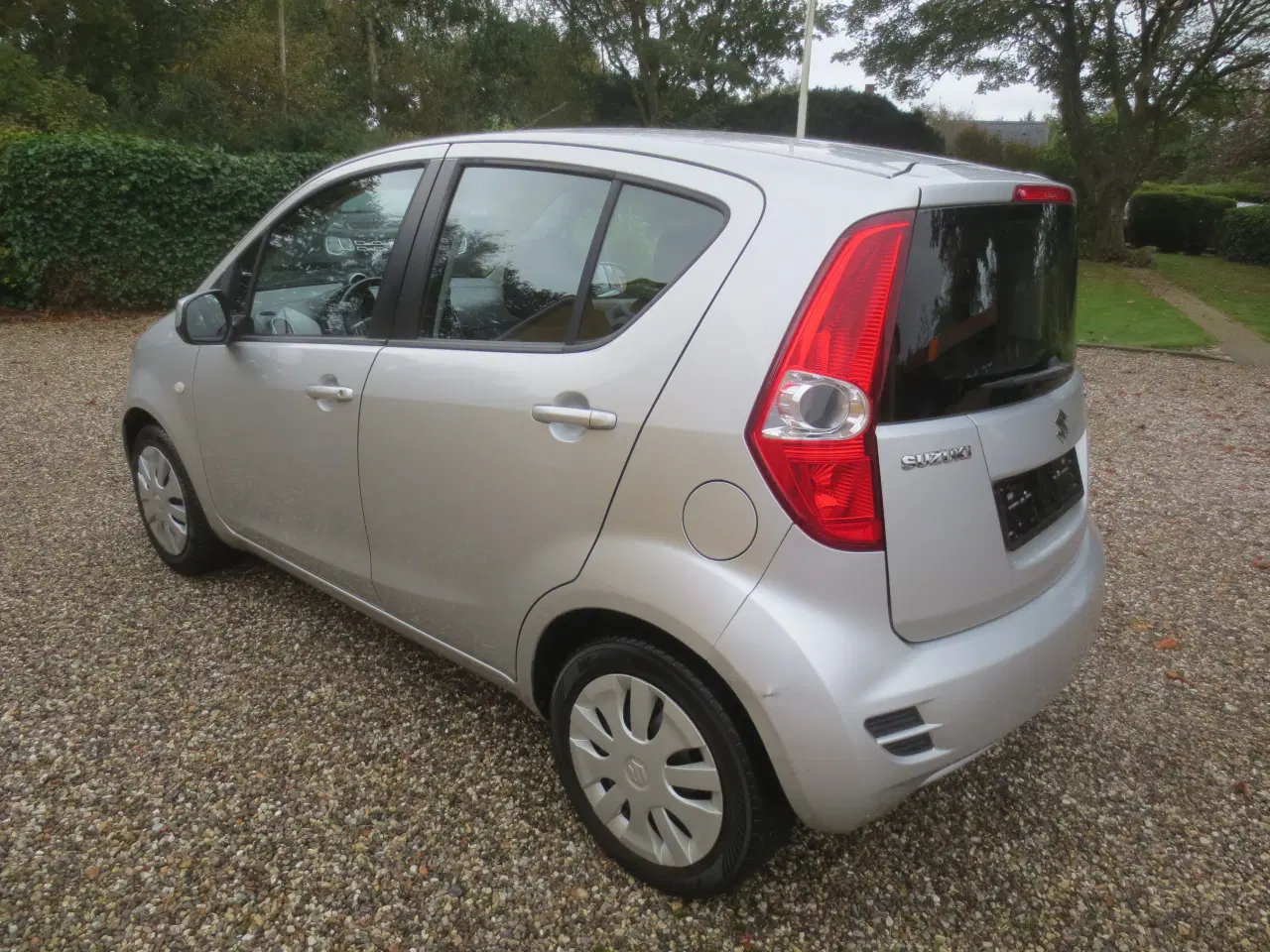 Billede 9 - Suzuki Splash 1.0 i År 14 Km 42000. 