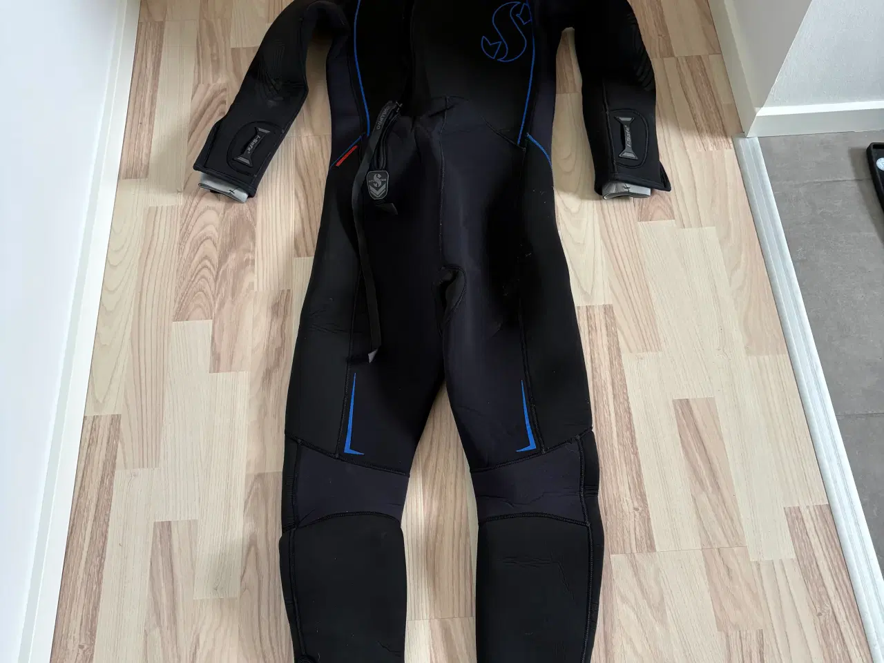 Billede 1 - Scubapro våddragt 7mm