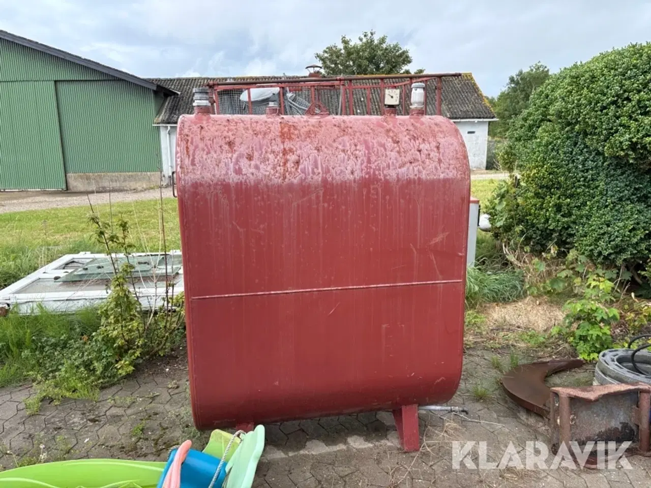 Billede 3 - Olietank Roug 1200L