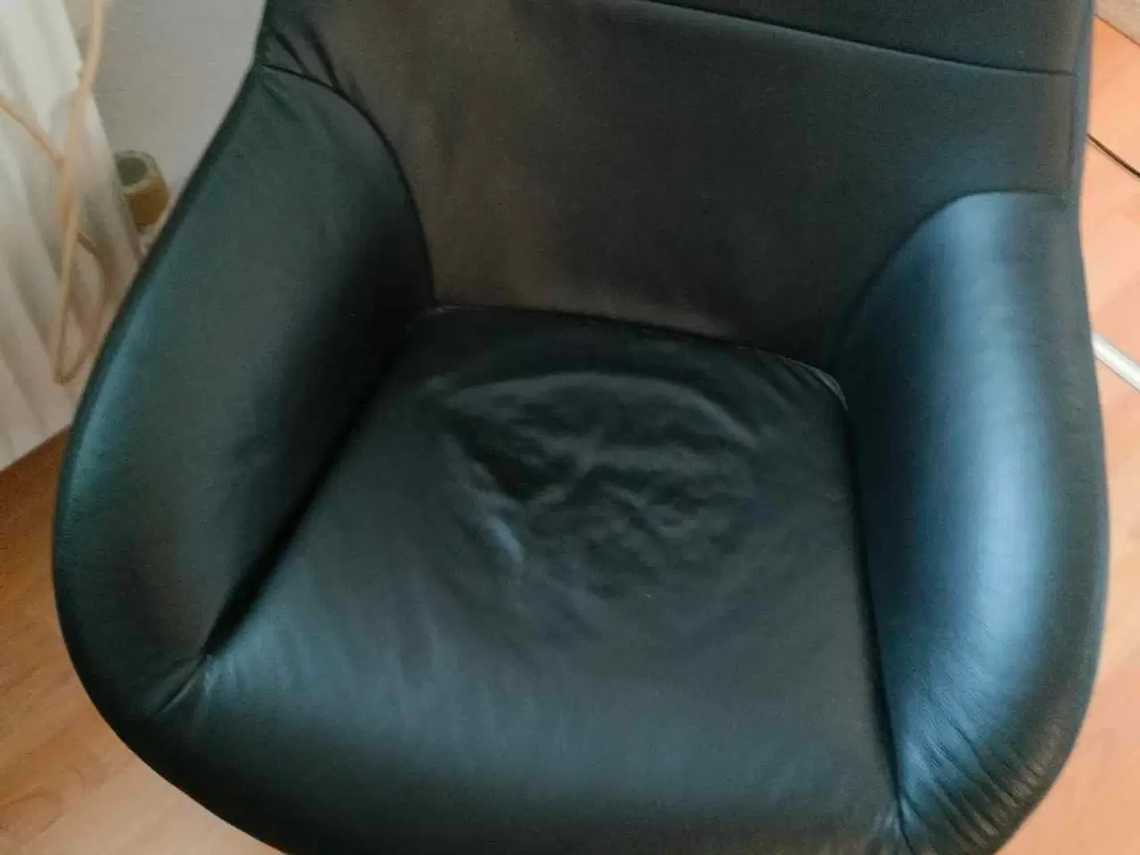 Billede 2 - Lænestole i lædermateriale