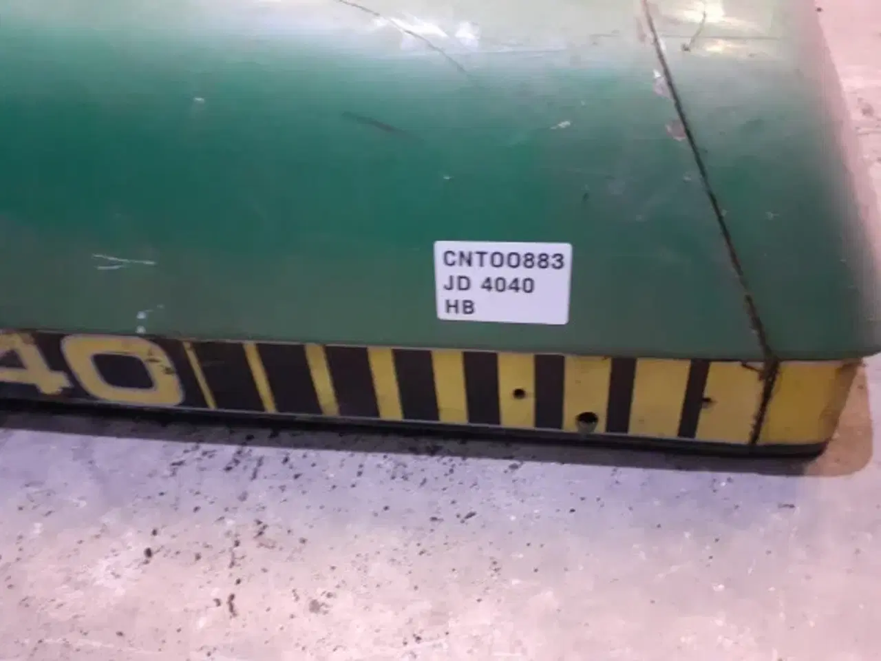 Billede 2 - John Deere 4040 Motorhjelm