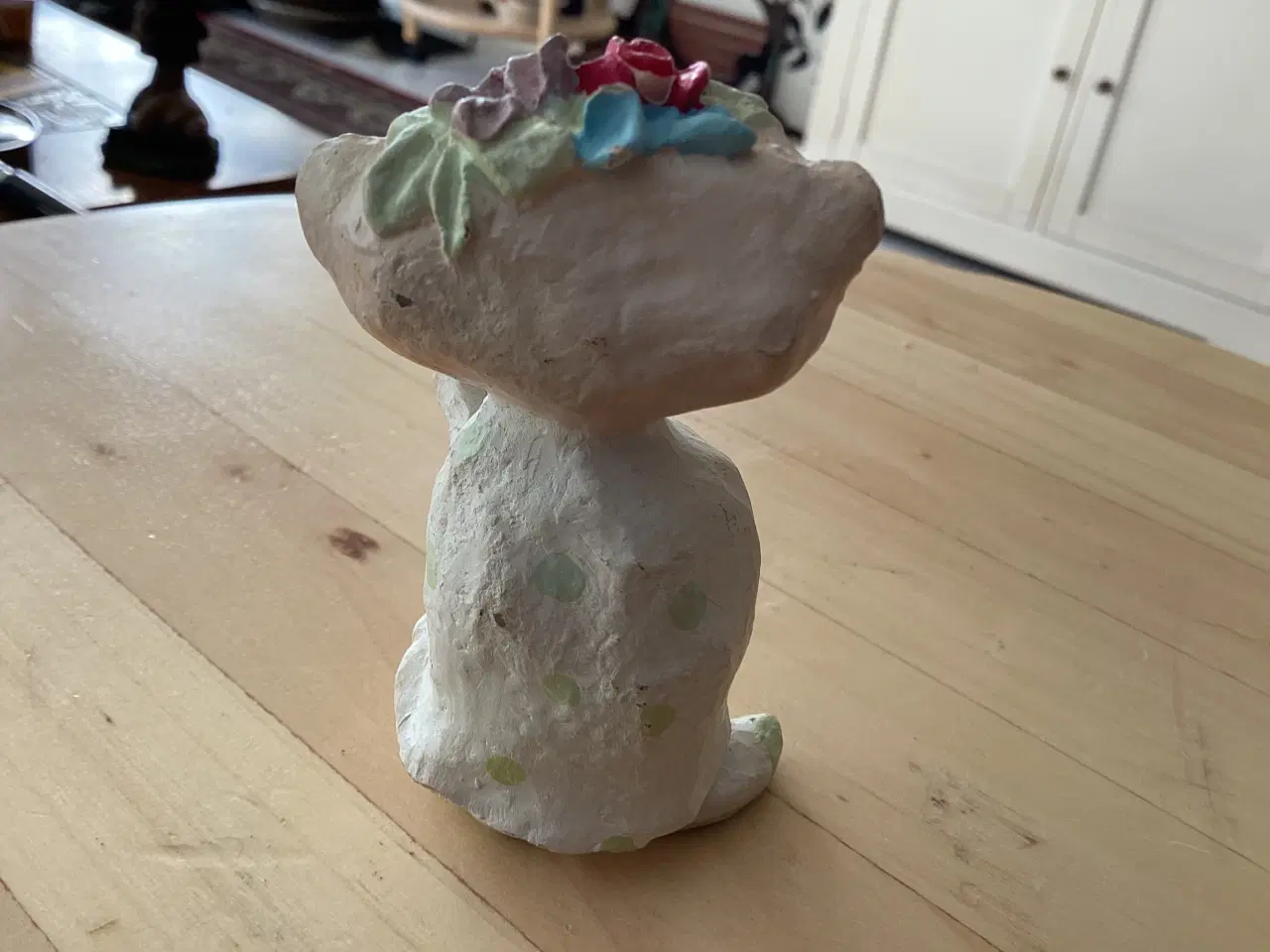 Billede 3 - Lille Medusa figur- pige med blomster i håret