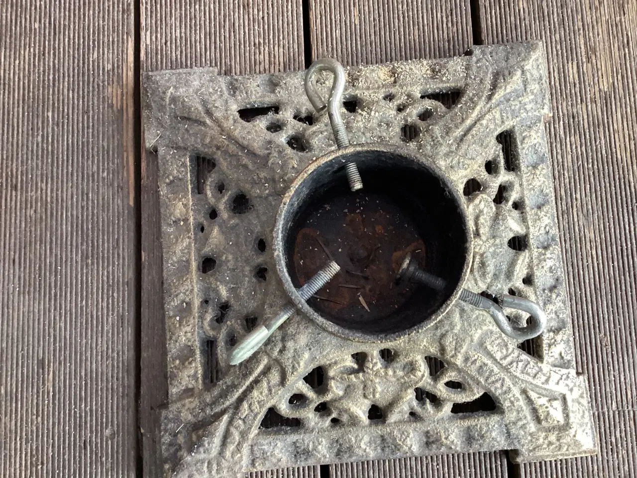 Billede 2 - Antik juletræsfod sælges.