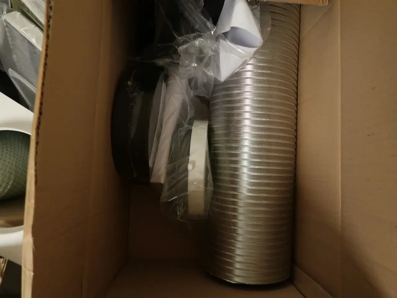 Billede 16 - Stort parti Siemens dele til emhætter m.m.