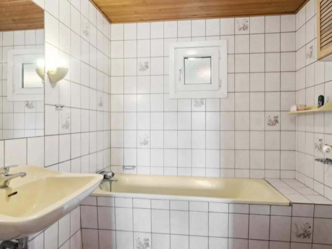 Billede 18 - Stor Villa med Autoværksted Butikslokale 