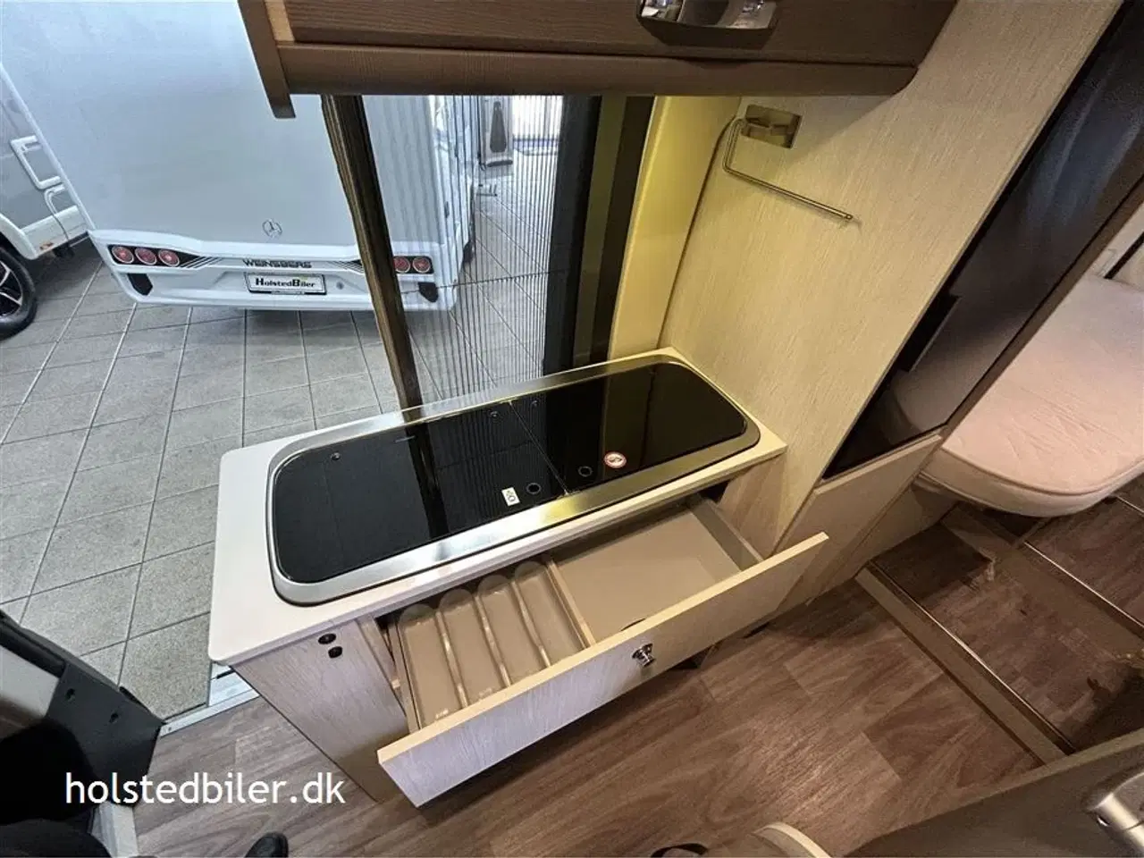 Billede 5 - 2016 - LMC Cruiser T662-2G   2 enkeltsenge og udstyrsmodel.