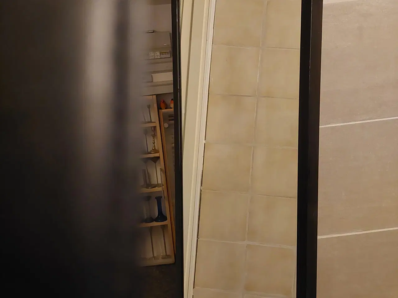 Billede 3 - stor spejl i sort farve træ