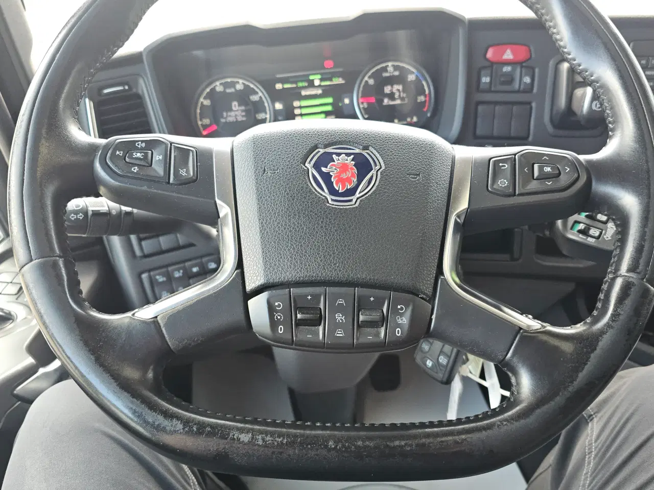Billede 32 - Scania S500 6x2, Trækker