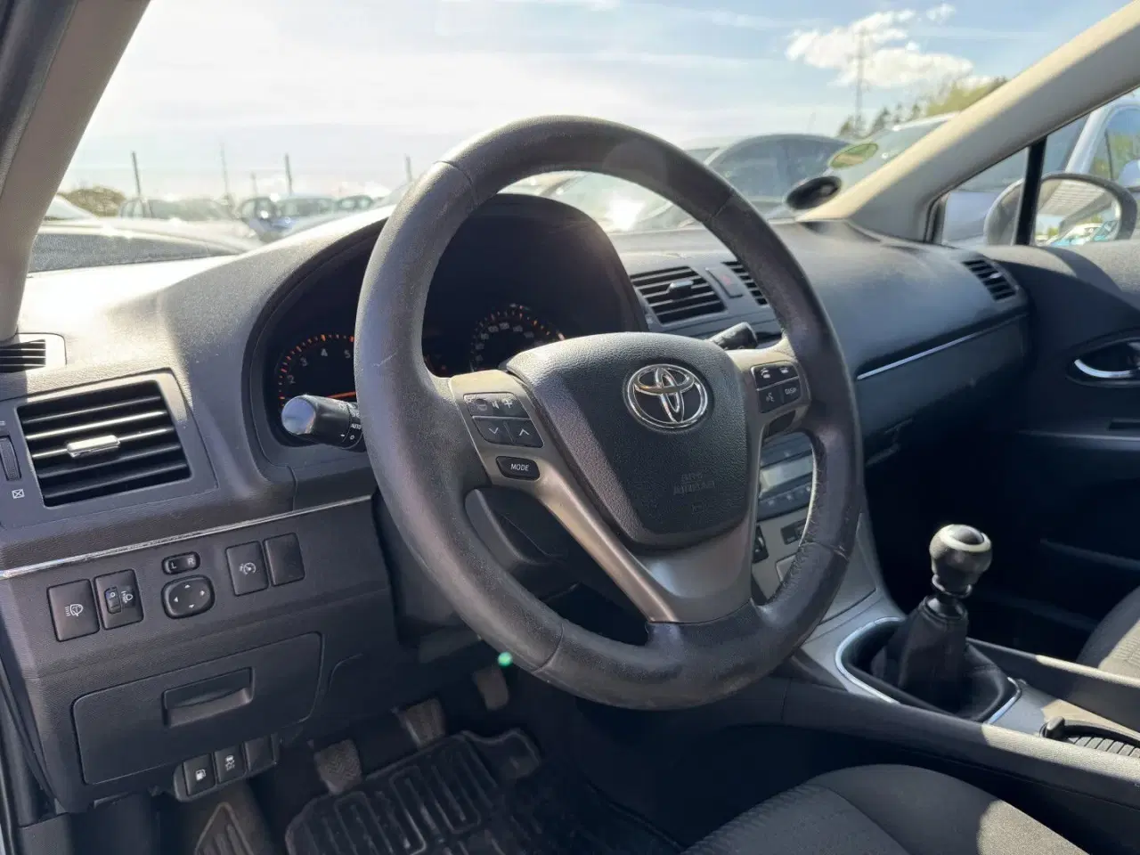 Billede 6 - Toyota Avensis 1,8 VVT-I T1 147HK Stc 6g