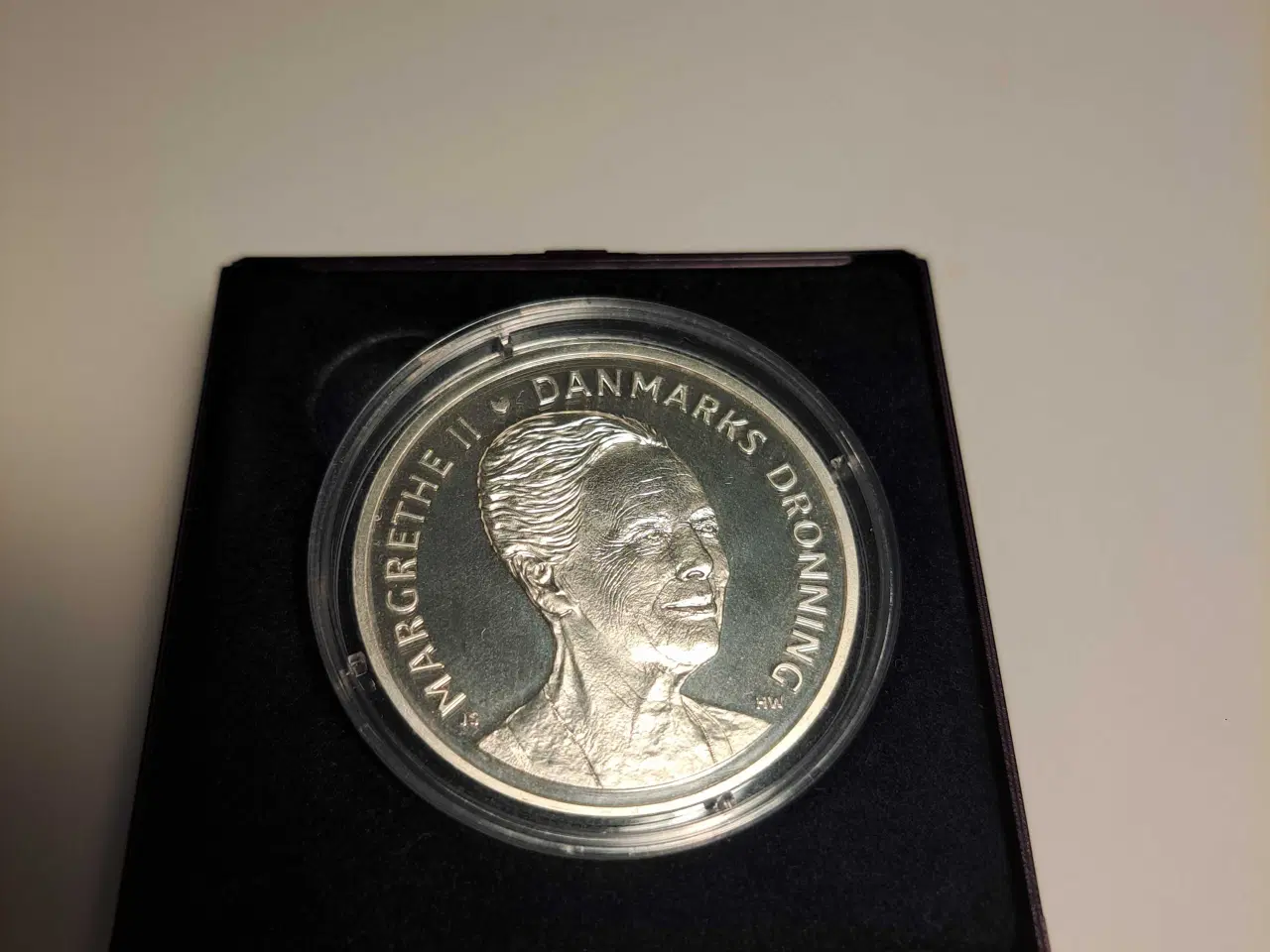 Billede 2 - Den Kgl. Mønt 500 Kroner, Margrethe II 75 års.