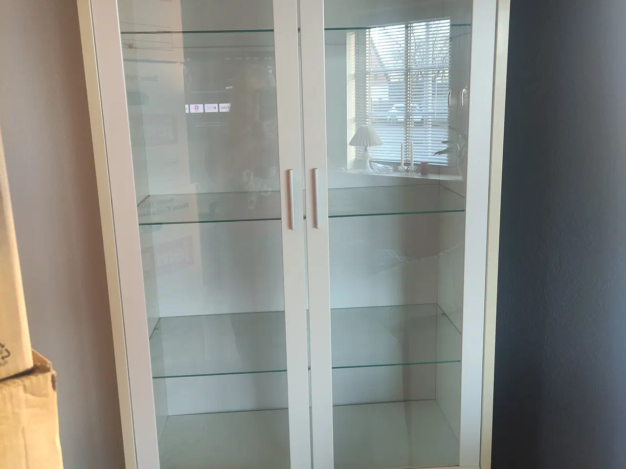 Billede 1 - Vitrineskab