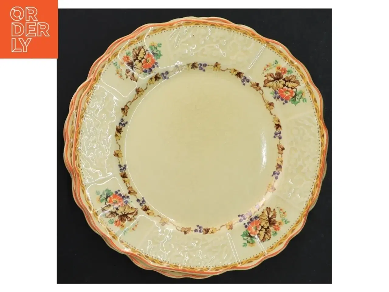 Billede 2 - Gammel tallerkensæt fra Myott (str. 18 cm i diameter)