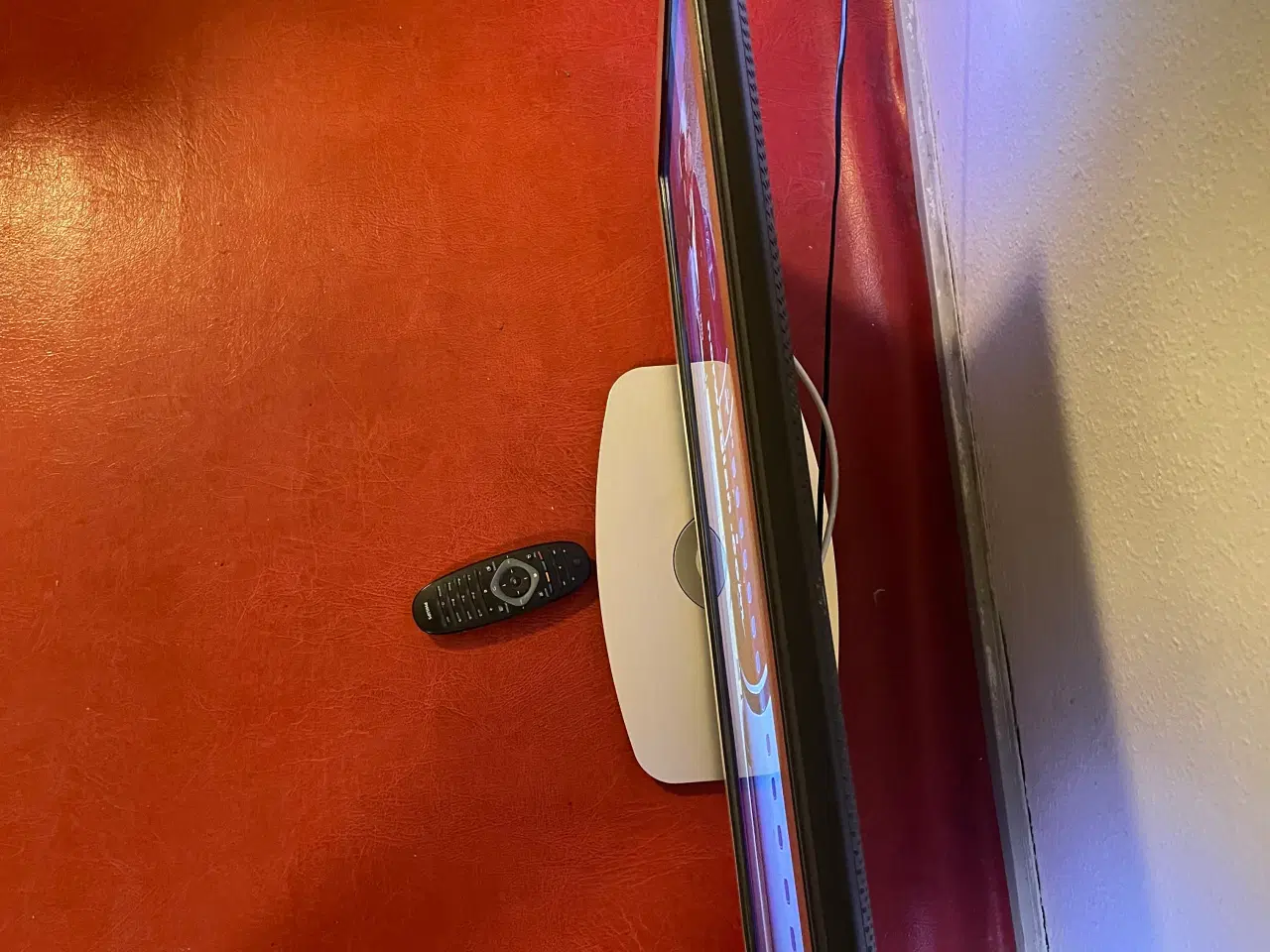 Billede 4 - Fladskærm. Philips 32 tommer full hd 