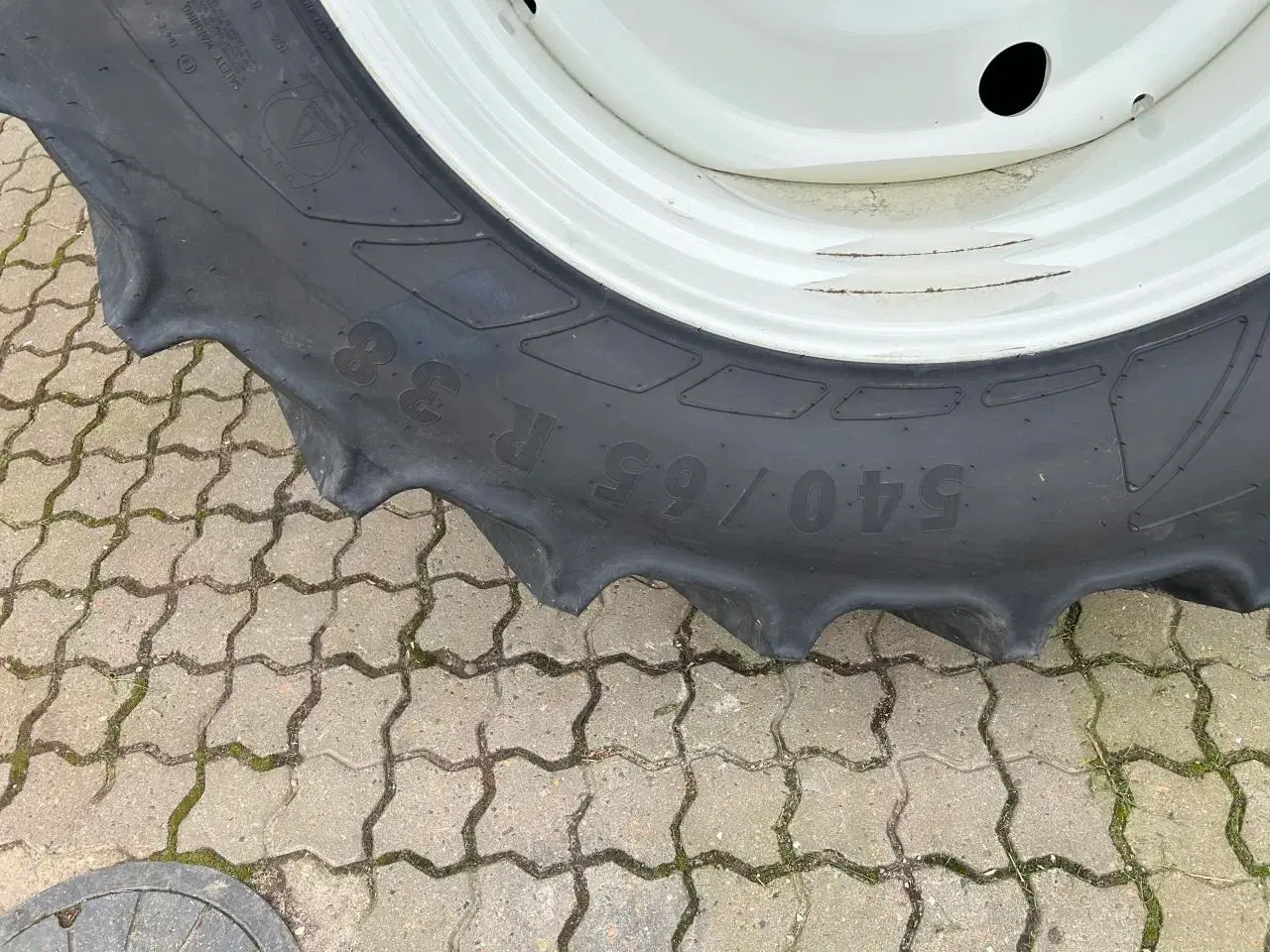 Billede 2 - New Holland 440/65R28+540/65R38