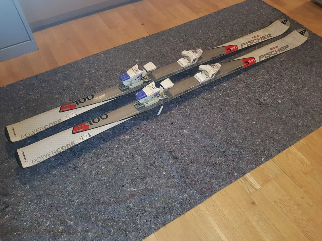 Billede 1 - Fischer carvingski m. Salomon bindinger