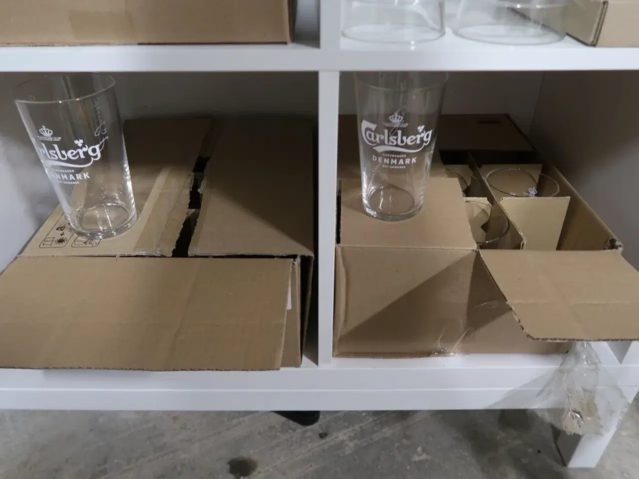 Billede 9 - Stort parti glas & kopper mm.