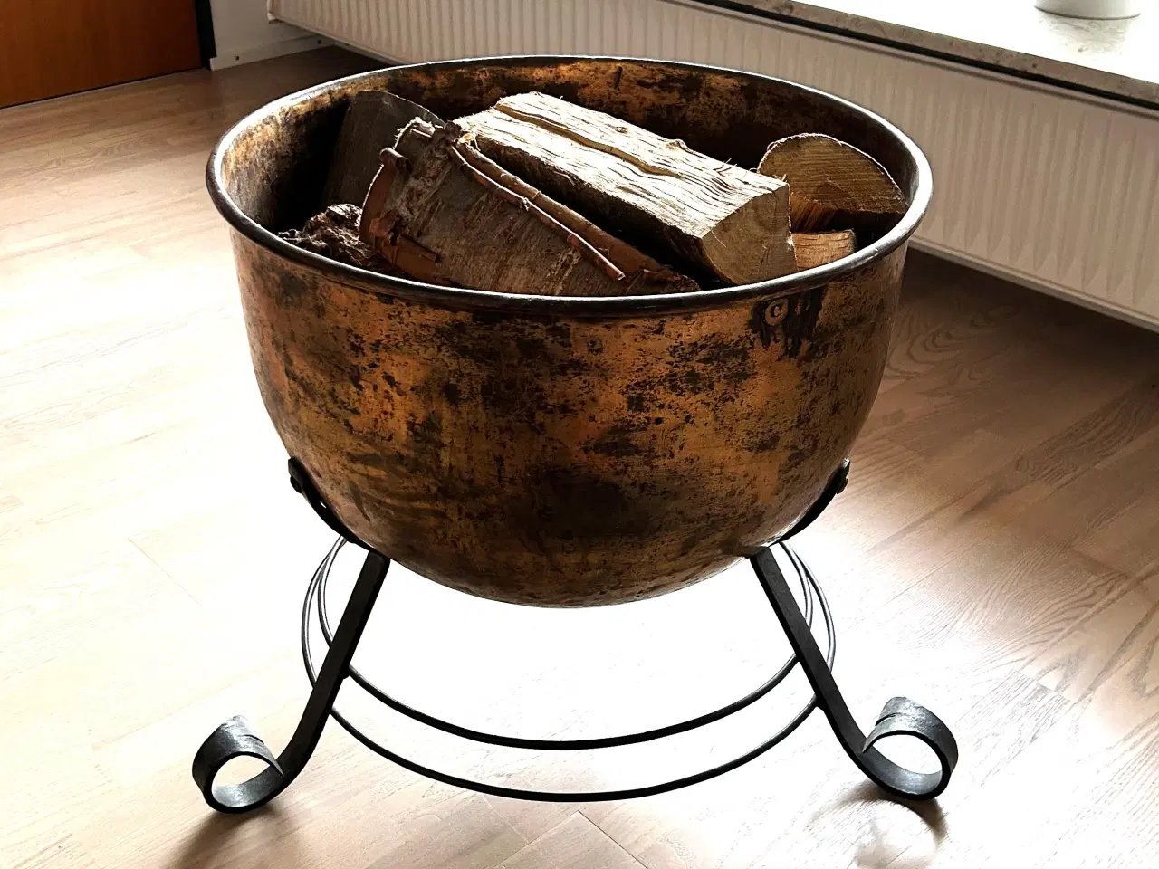Billede 2 - Stor kobberkedel til f. eks. pejsebrænde