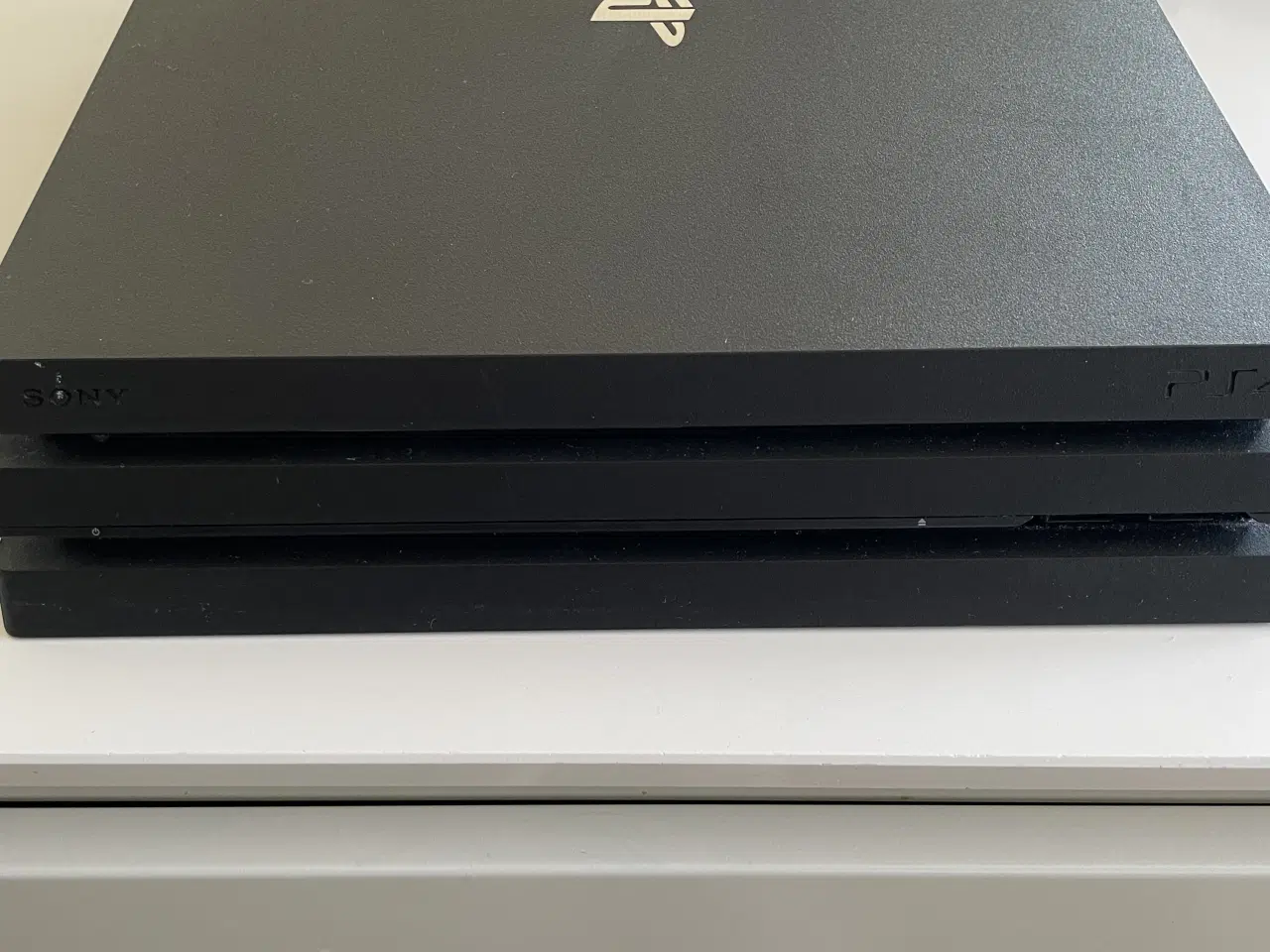 Billede 1 - Velfungerende PS 4 pro