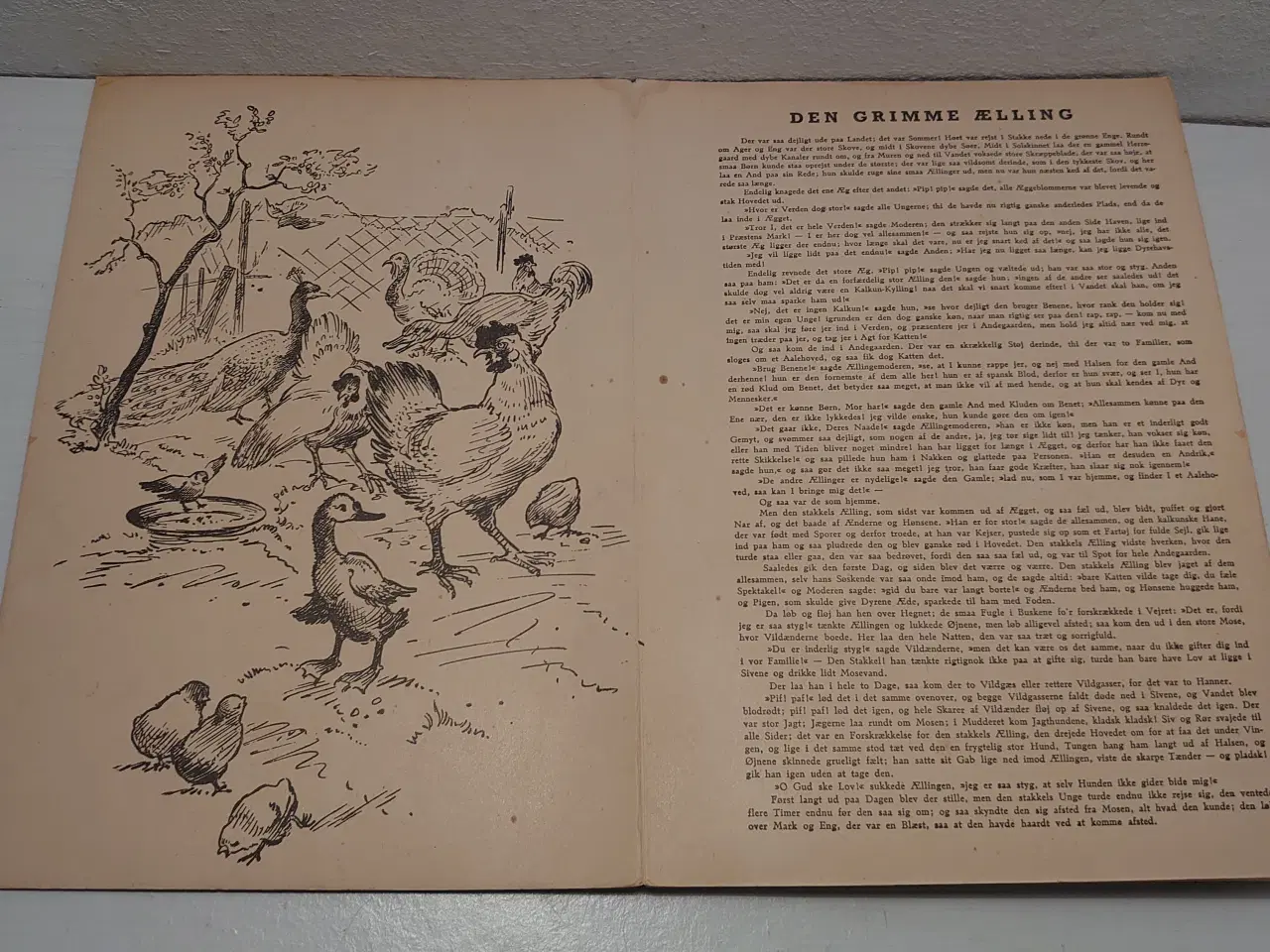 Billede 4 - Den grimme Ælling.Sjælden pop-up bog. Før 1948.