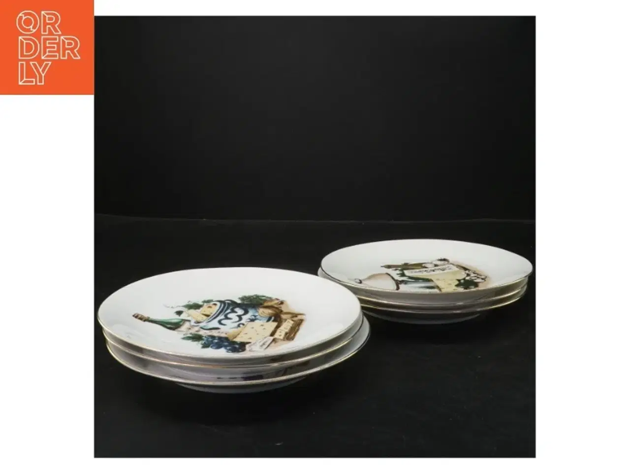 Billede 1 - Sæt af dekorative tallerkener med ostemotiv (str. Ø 19 cm)