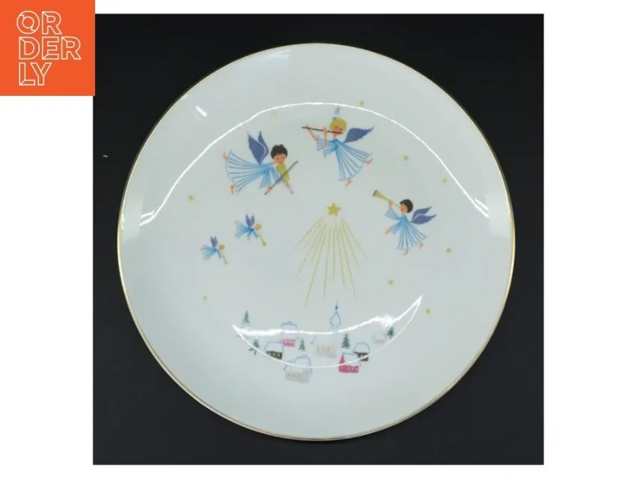 Billede 2 - Dekorative juleplatter fra H&G (str. Ø 26 cm)